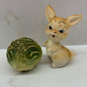 Vintage Hand Painted Bunny Rabbit Cabbage Salt and Pepper Shakers Kitschy Easter